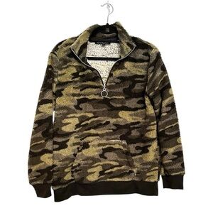 Derek Heart Camo Sherpa 1/4 Zip Up Pullover with Front Pocket- Size Large